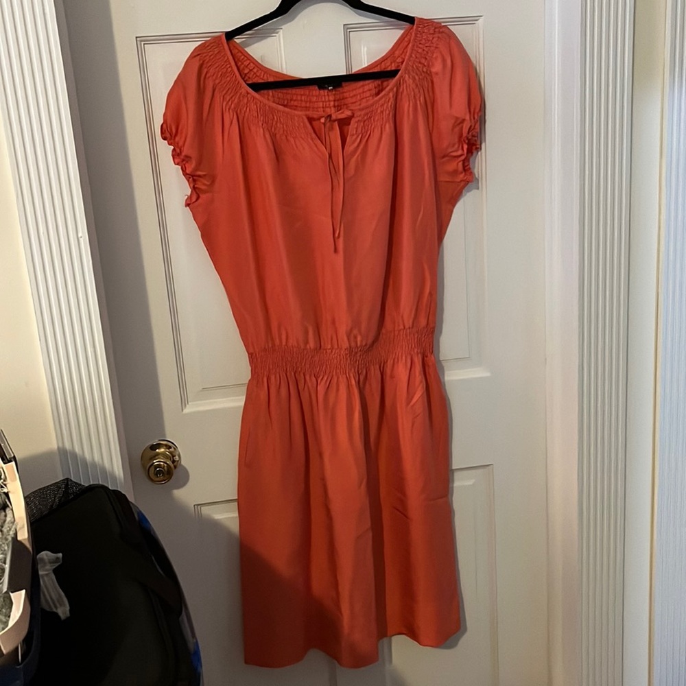 Talbots Silk Dress with POCKETS!! Size small, coral color